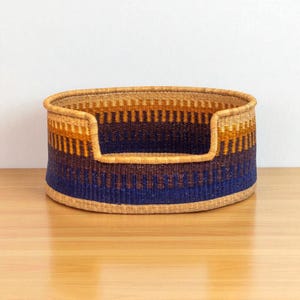 Handwoven Bolga Dog Bed Basket: Eco-Friendly Ghana Pet Bed