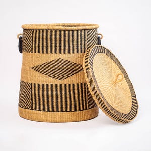 Extra Large African Laundry Basket with Lid – Woven Hamper for Clothes, Towels,Sheets & Blankets–Rattan Storage Basket,Bathroom Organizer image 9
