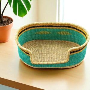 Handwoven Bolga Dog Bed Basket: Turquoise & Yellow Elephant Grass