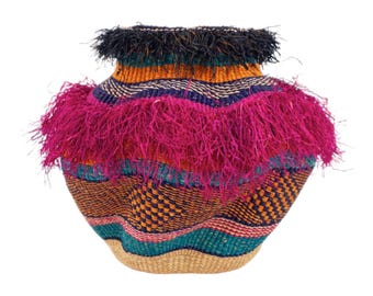 Handwoven Bolga Basket Vase – African Elephant Grass Storage, Home Decor