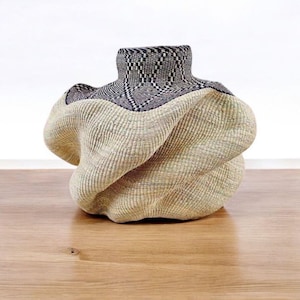 Woven Pot Basket,Bolga Decor Basket,Flower Pot Storage,African Home Decoration Basket,Wicker Art Organizer,Handwoven Elephant Grass Basket
