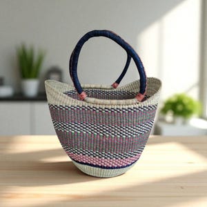 Panier de marché Bolga tissé à la main - Cabas ghanéen | Sac de paille africain coloré | Panier écologique pour l'épicerie et le rangement