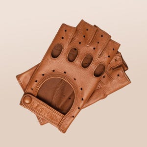 Handmade Camel Leather Fingerless Driving Gloves: Women&#39;s Lambskin Half Finger Gloves