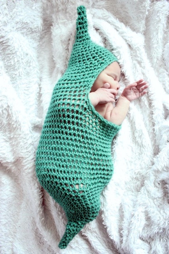 pea pod swaddle