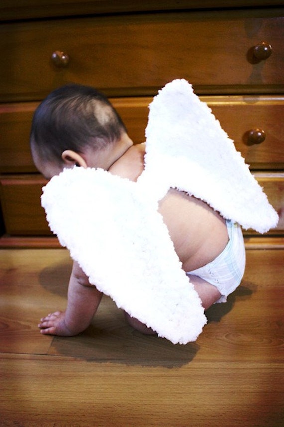 White Crochet Fairy Sitter Photo Prop Dress Up Gift Angelic Christmas Costume For Girls and Boys 6 to 12m Little Cherub Baby Angel Wings