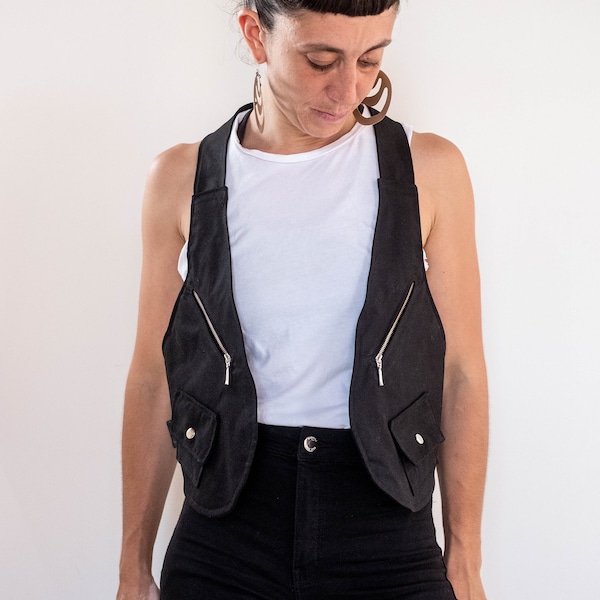 Women's Holster Vest - Black / Holster Bag / Streetwear / Utility Holster / Festival Utility Vest / Holster Purse