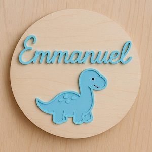 Benutzerdefinierte Baby Name Schild mit Dinosaurier 3D Holz Kinderzimmer Dekor personalisierte Runde Wandschild für Kinderzimmer Glowforge Laser Cut