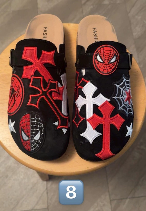 Personalized Patch Clogs - Etsy display picture 1