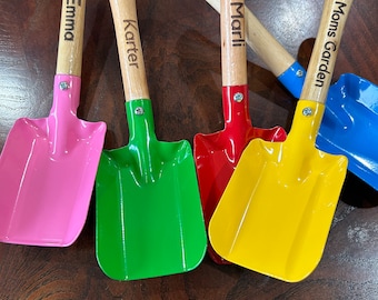 Personalized kids shovels, Beach shovels, sand shovels, party  favors beach wedding, Sandbox shovels