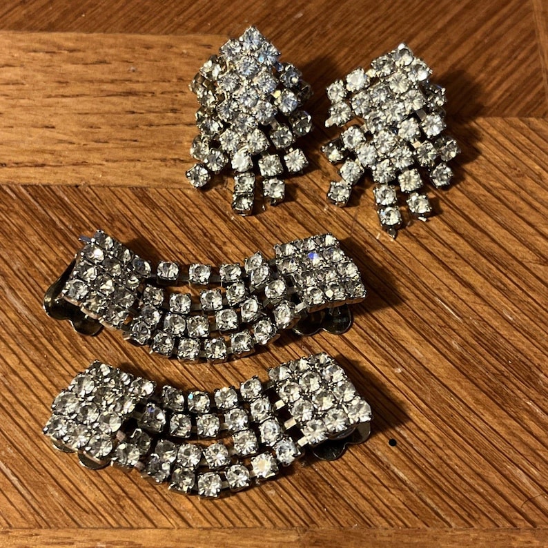 Art Deco Rhinestone Shoe Clips: Vintage 1930s Style, Silvertone - 2 Pairs image 1