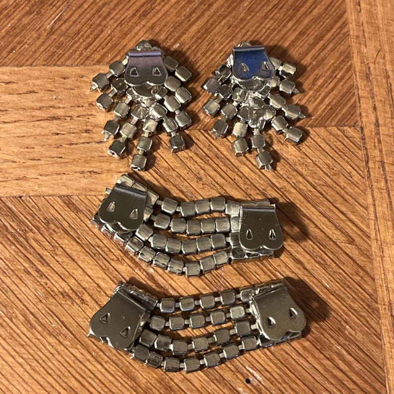 Art Deco Rhinestone Shoe Clips: Vintage 1930s Style, Silvertone - 2 Pairs image 8