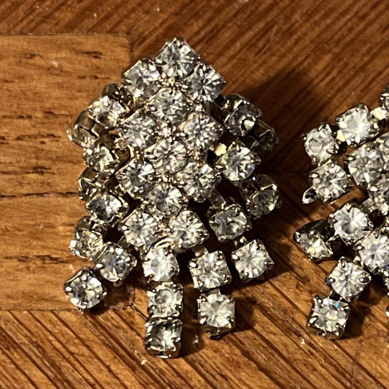 Art Deco Rhinestone Shoe Clips: Vintage 1930s Style, Silvertone - 2 Pairs image 3