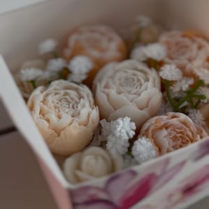 Floral Soap Gift Boxes- Customizable Flower Soap infused with Essential Oil