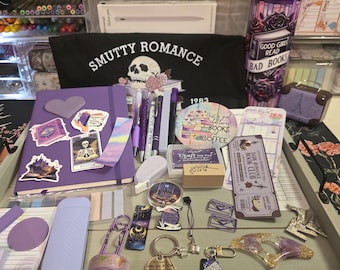 Mystery Scoop Bookish Bundle **Please READ the Description before ordering**