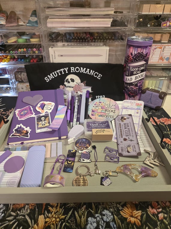 Mystery Scoop Bookish Bundle **Please READ the Description before ordering**