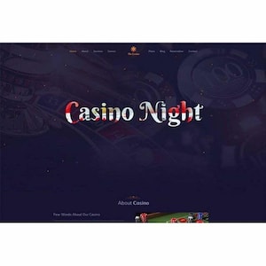 Peut inclure: Une page d'accueil de site web au thème sombre avec le titre Casino Night en grandes lettres blanches et rouges. L'arrière-plan présente une roulette et des jetons de poker flous. Le menu inclut Home, About, Services, Games, Plans, Blog, Reservation, Contact.