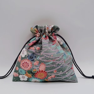 Vintage Kimono Silk Drawstring Bag Sage Green Floral Pattern Handmade Small Gift Pouch 16.5 cm 6.5 Inches