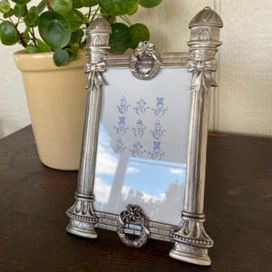 Pewter Finish Picture Frame Christmas 4x6 Photo Holder, Holiday Decor