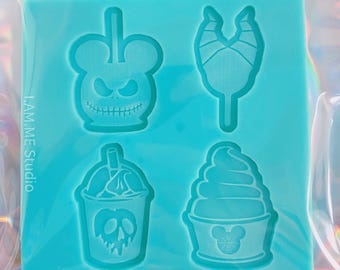 Disney Halloween Treats Grippy Pallet Silicone Mold