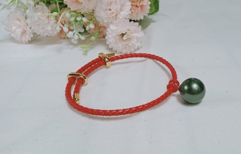 14mm Black South Sea SHELL Pearl Bracelet , Dangle Charm Bracelet, Friendship Bracelet, Birthday Gift Idea image 3