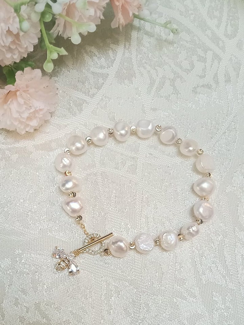 Busy Bee Freshwater Baroque White Pearl Toggle Bracelet , Dangle Charm Bracelet, Birthday Gift Idea image 4