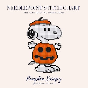 Op de afbeelding: Een needlepoint steekpatroon met een gepixelde illustratie van een witte hond in een oranje pompoenkostuum en een oranje baret. De tekst luidt NEEDLEPOINT STITCH CHART, INSTANT DIGITAL DOWNLOAD, Pumpkin Snoopy en @SimpleStartStitches.