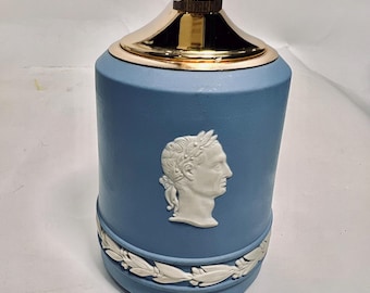 Vintage Wedgwood Jasperware Feuerzeug Blau Roman Cameo Arbeiten England Sammler Dekor