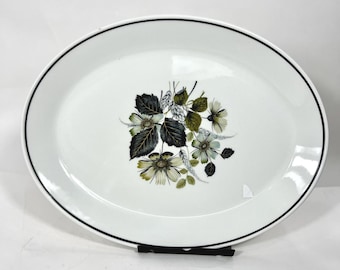 Johnson Brothers Ironstone Oval Serving Platter England Botanical Floral Vintage 30 cm
