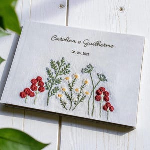 Personalized Flowers Wedding Guest Book, Boho Wedding Guestbook Ideas, Custom Hand Embroidered Linen Hardbound Scrapbook, Memory Book