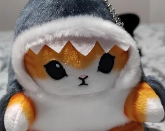 Shark Cat Plush Keychain – Mini Kawaii Stuffed Animal Toy, Bag or Car Accessory