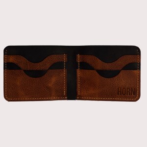 Cartera de cuero hecha a mano – Tarjetero plegable delgado para hombre – Cartera italiana minimalista – Regalo para él – Cartera compacta para hombre