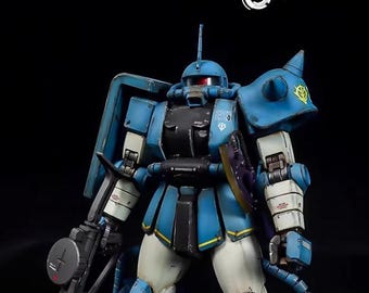 Maqueta prefabricada y pintada del MS-06R-2 Zaku MG de Robert Gilliam a escala 1/100 / Custom Shaping 2.0 / Kit de montaje profesional / Regalo para coleccionistas de anime