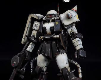 AeroModelBuild MS-06R-1A Kit de modelo MG a escala 1/100, Zaku versión 2.0 (modelado), construido y pintado por Eric Manthfield