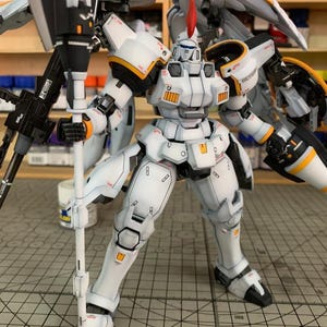 MG トールギス 塗装 完成品 バンダイ ガンプラ 1/100 MG 1/100 トールギスII 改修全塗装｜Akidouさんのガンプラ作品