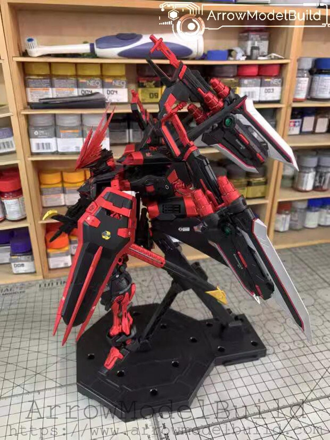 Aeromodelbuild Astray Red Gundam (shaping) Built & Painted MG 1/100 ...