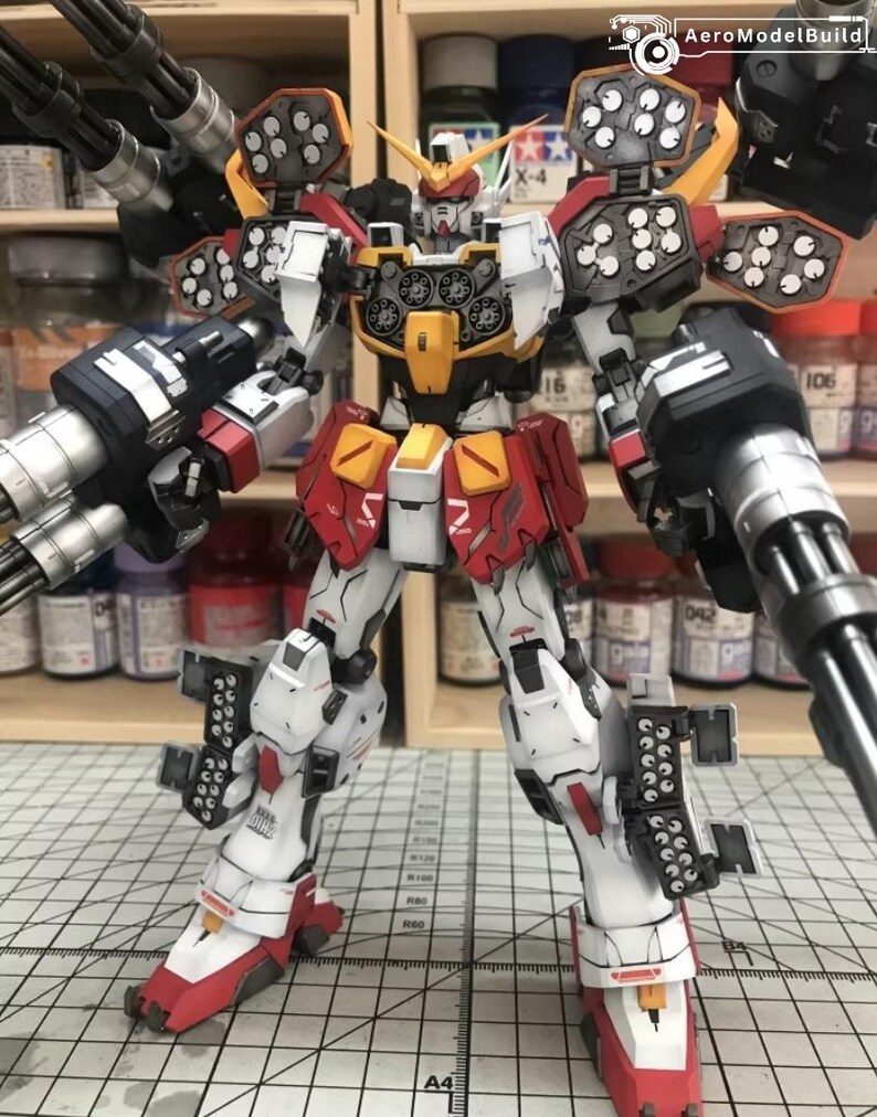 AeroModelBuild Heavyarms Gundam gebaut & bemalt MG 1/100 Model Kit Bild 6