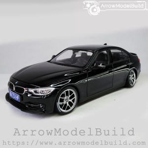 AeroModelBuild BMW 330i BBS SR (Yaoye Black) Modificação de perfil baixo, kit de modelo construído e pintado 1/24