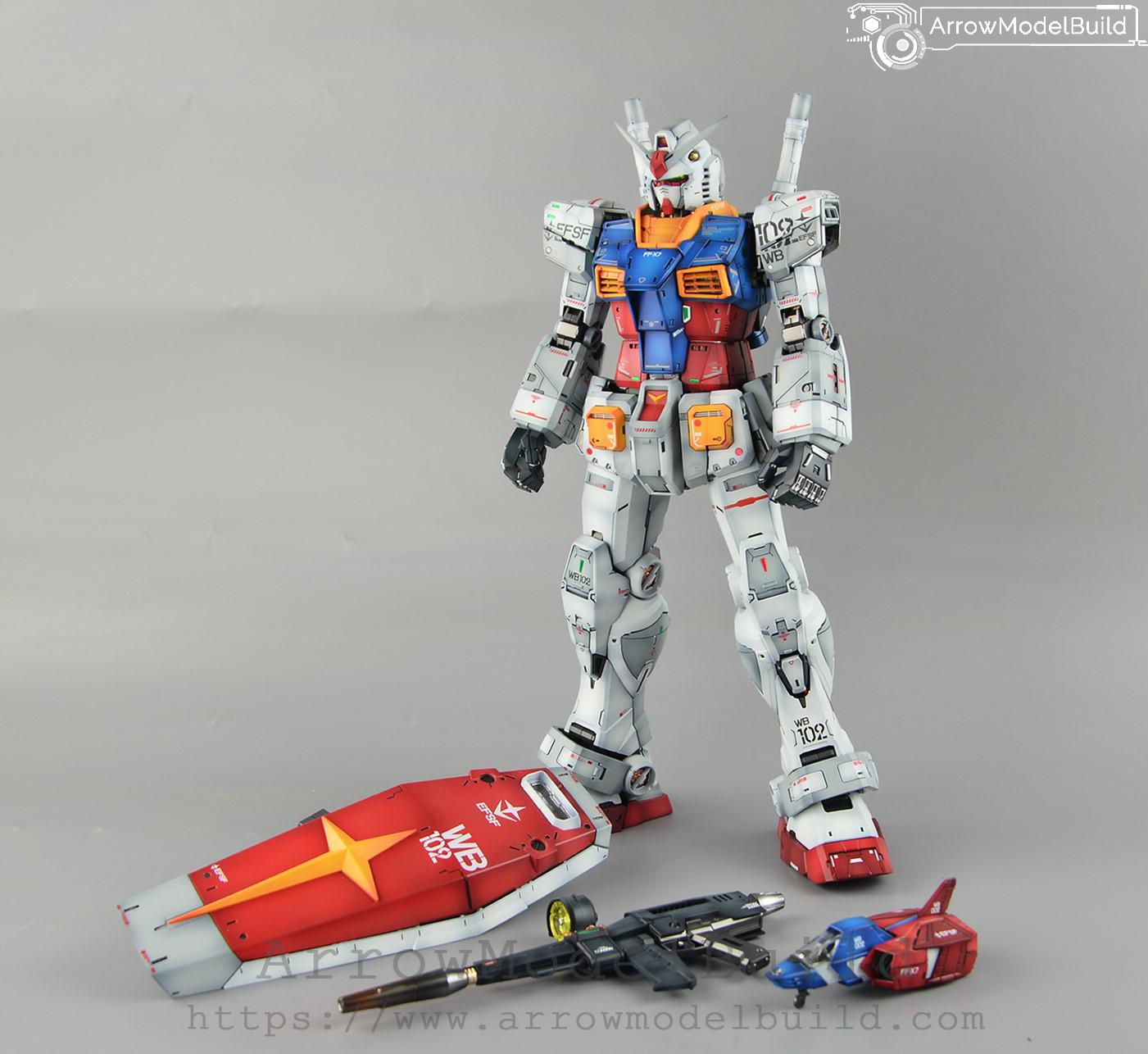 Aeromodelbuild Gundam RX-78-2 (special Coding) Built & Painted PG
