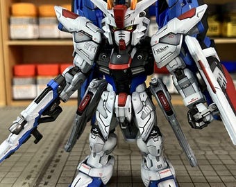 MGSD フリーダムガンダム 塗装＆製作 - Etsy 日本