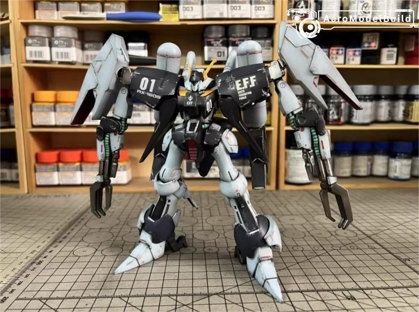 Pre-built Painted Byarlant Custom HG 1/144 Scale | Custom Finish