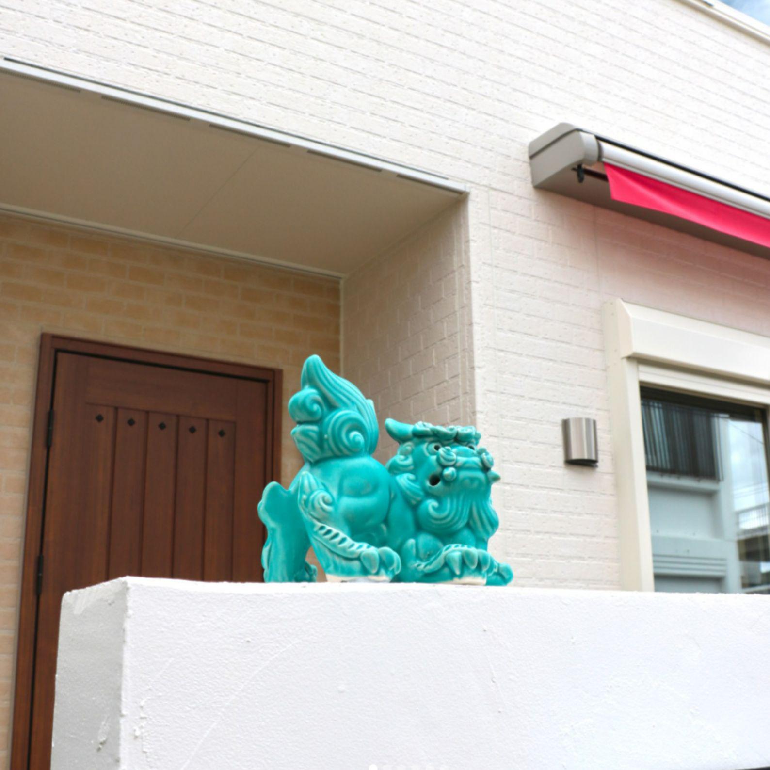 Okinawa Shisa Lion Statues, Turquoise Ceramic Guardian Dog