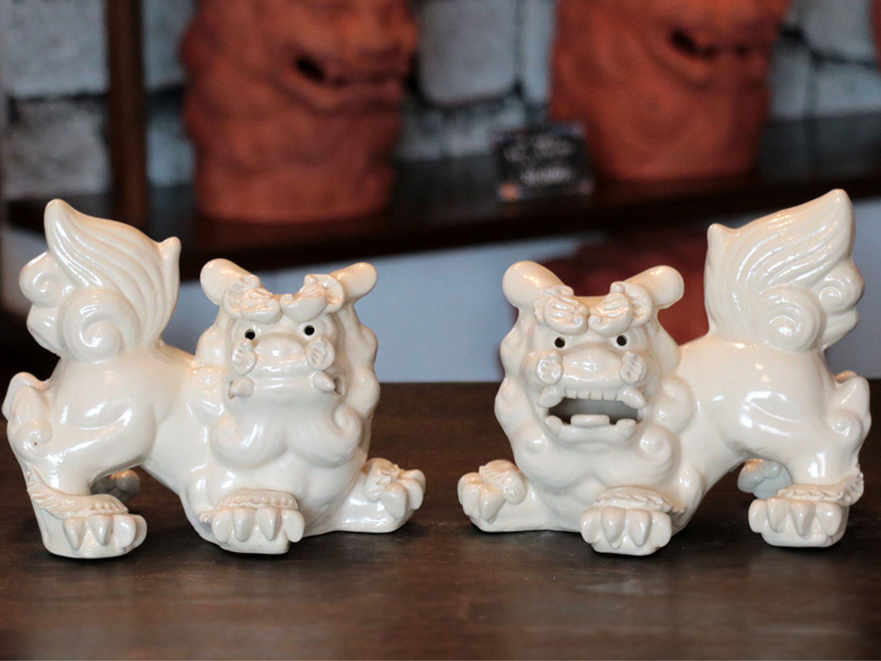 Okinawan White Shisa Dog Pair, Japanese Ceramic Guardian Statues