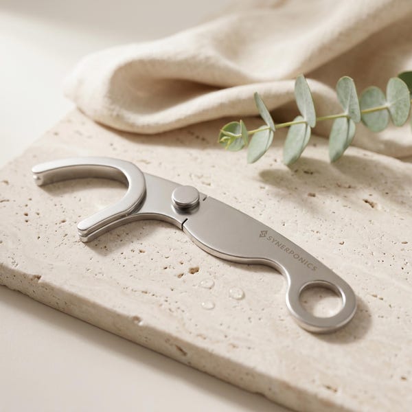 Stainless Steel Reusable Floss Holder – Sustainable Personal Care Accessory
