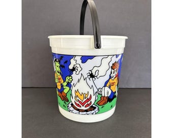 Vtg 2004 Jack in the Box Halloween Candy Bucket Vampire Camping Glow in The Dark