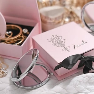 Personalisierter Namenstaschenspiegel, personalisiertes Damengeschenk, Brautjungferngeschenk, Taschenspiegel, Taschenspiegel, Brautpartygeschenk, Geburtstagsgeschenk, Geschenk für Sie