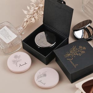 Custom engraved pocket mirror,portable makeup mirror,bridesmaid gift,women&#39;s pocket mirror gift,bridesmaid shower gift,Valentine&#39;s Day gift