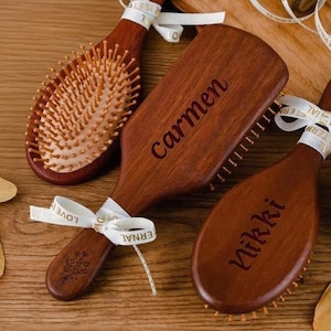 Personalized bamboo hairbrush,wooden bridesmaid hairbrush,Mother Day gift,customize name hairbrush,bridesmaid gift,wedding gift,gift for her