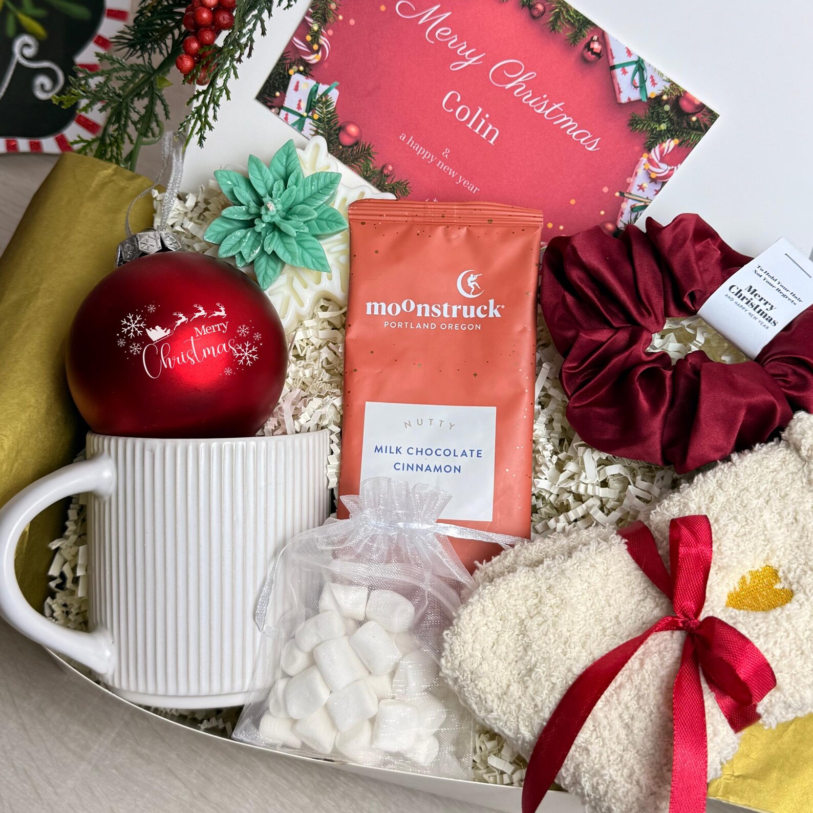 Cozy Winter Gift Box With Personalized Ornament, Holiday Gift for Her ...