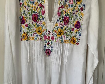 Johnny Was Embroidered Linen Top Pansies and Spring Blooms Medium