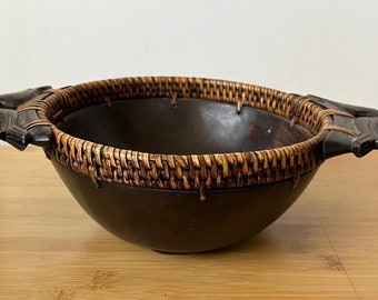 Indonesia Wood Basket Kissing Birds Two Handles